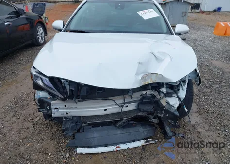 2021 Toyota Camry Xse z USA, uszkodzony, nr VIN 4T1K61AK8MU525668